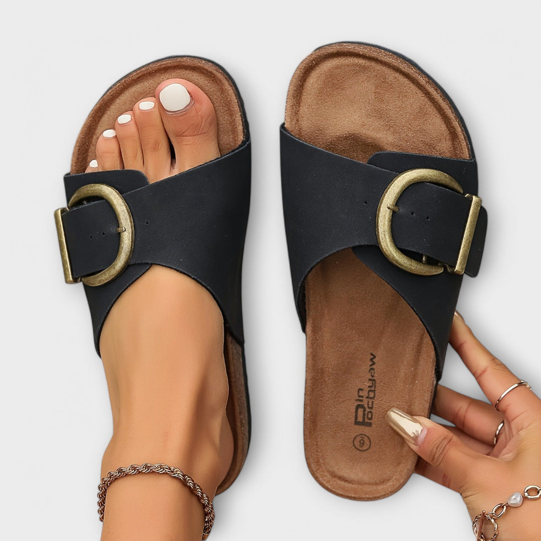 Comfortable Flip-Flops with Strap