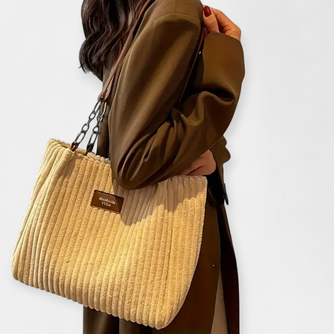 Elegance Bag for Everyday Use